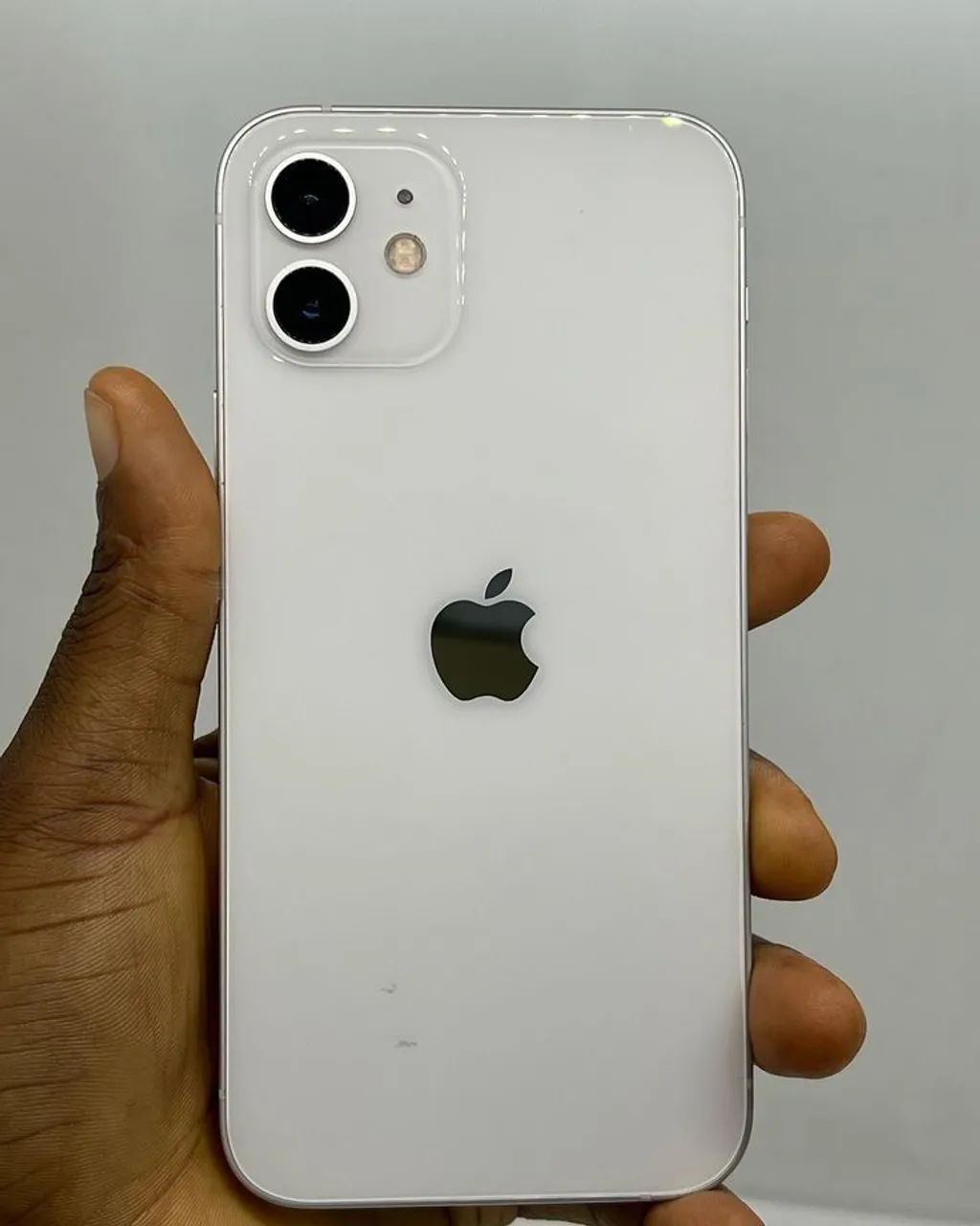 Iphone 12 - 64GB