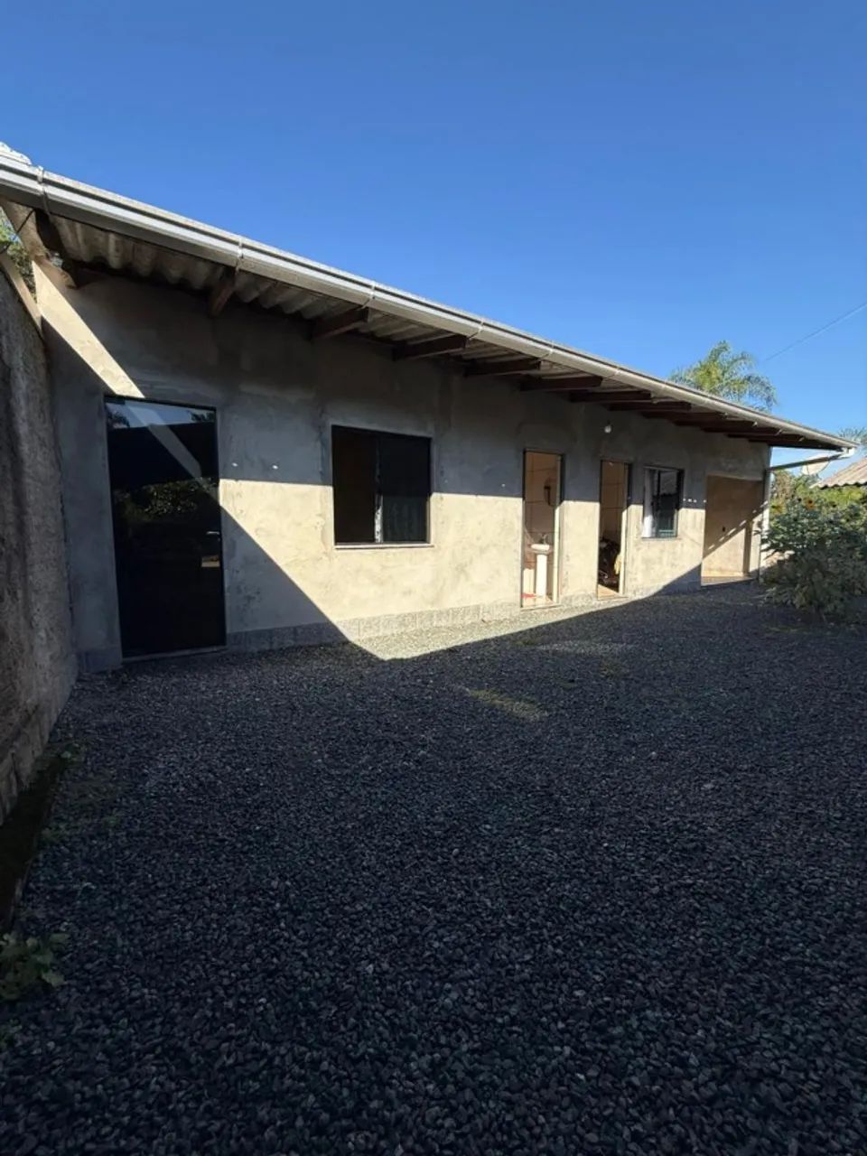 Casa térrea com laje na Armação - Foto 4