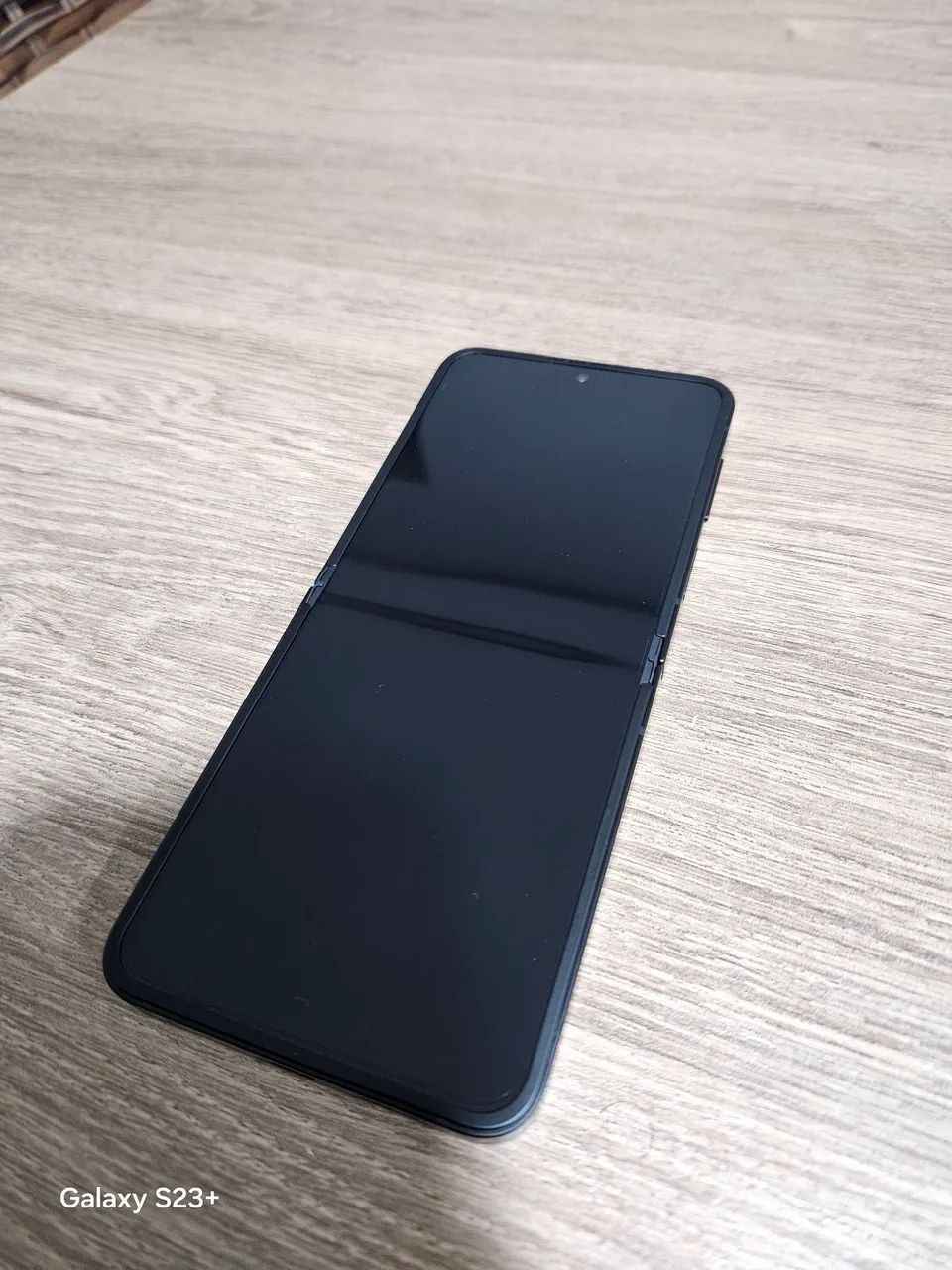 Galaxy z flip 7 fe - Foto 2