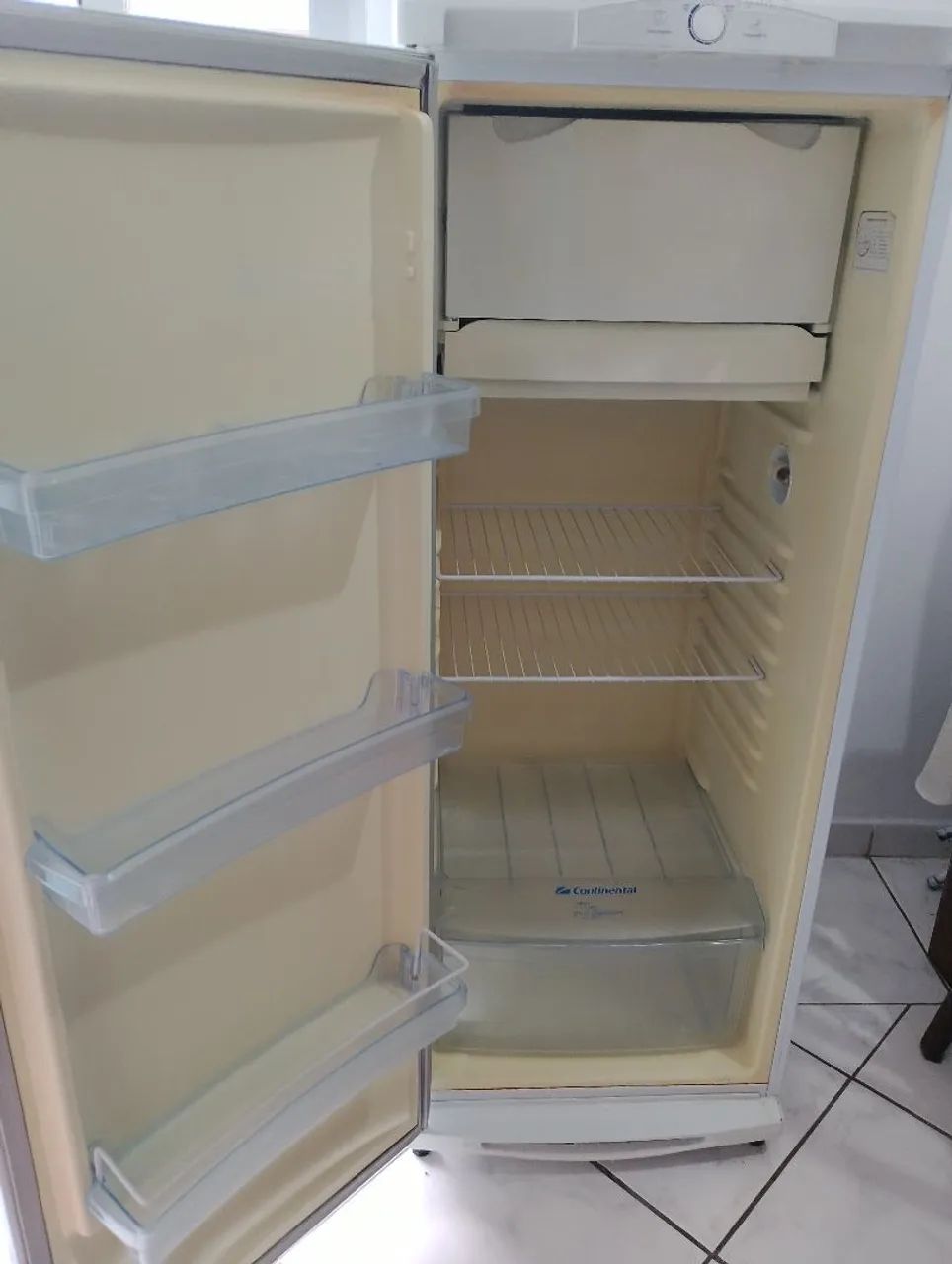 Geladeira Continental 270 litros  - Foto 2