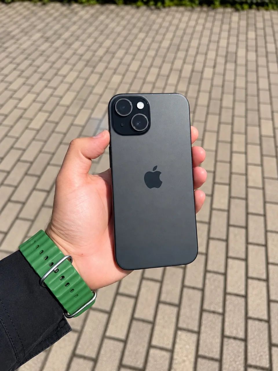 iPhone 15 
