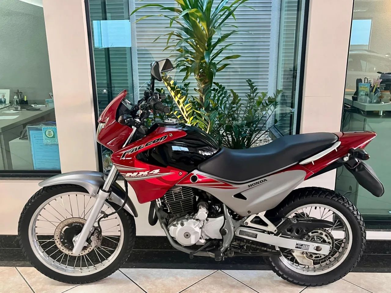 Moto FALCON NOVA - Foto 3