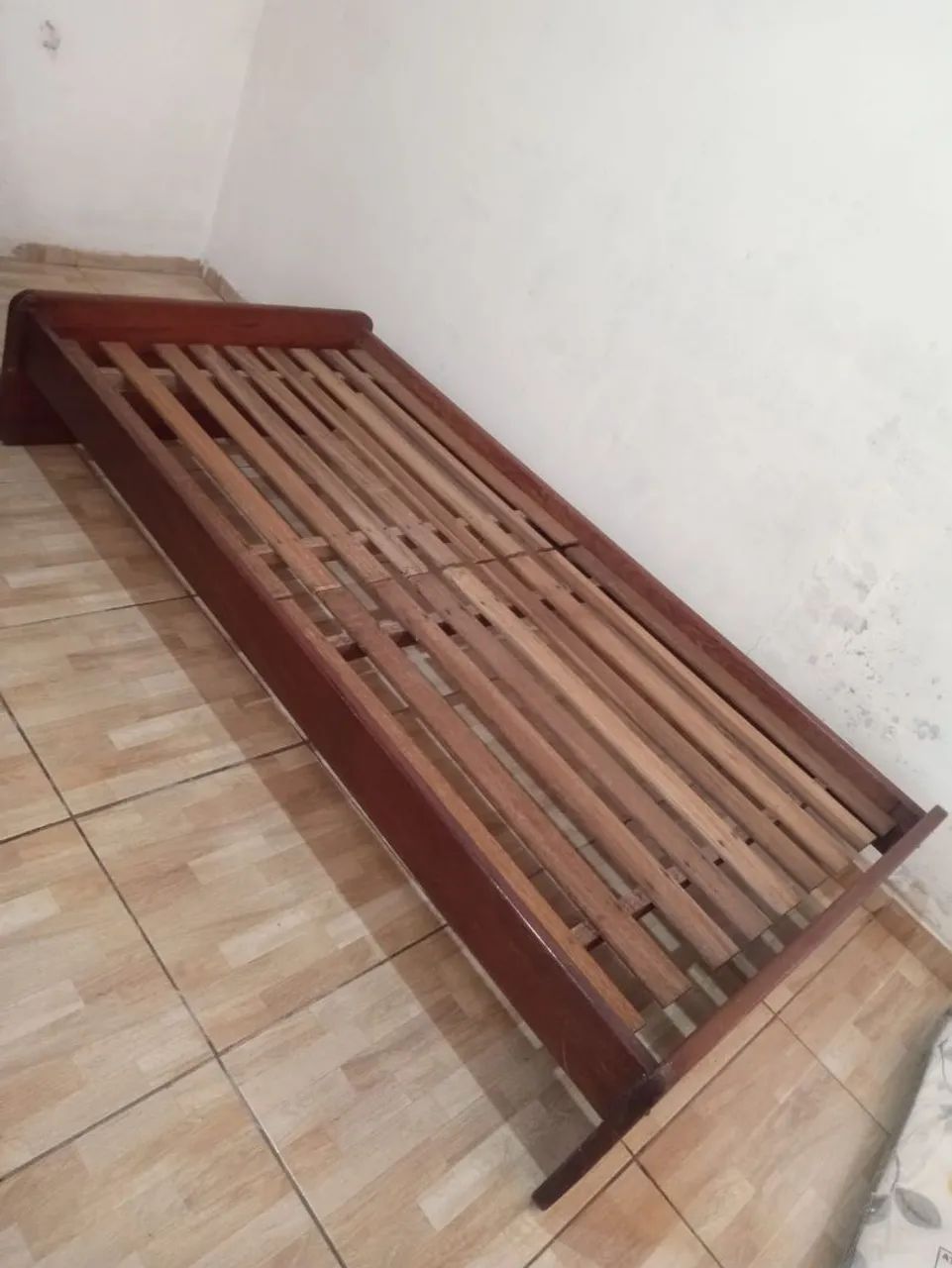 Cama solteirão de angelim pedra  - Foto 3
