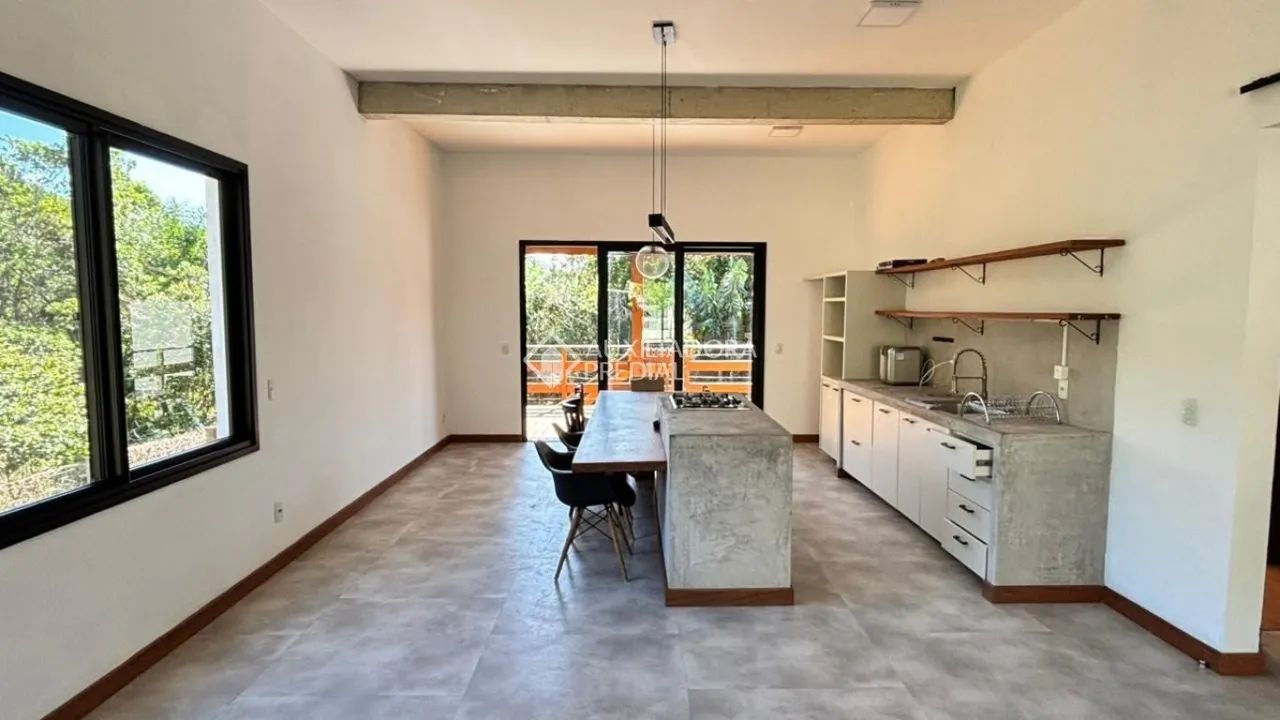Casa à venda nos Açores com terreno amplo de 395 m² - Foto 5