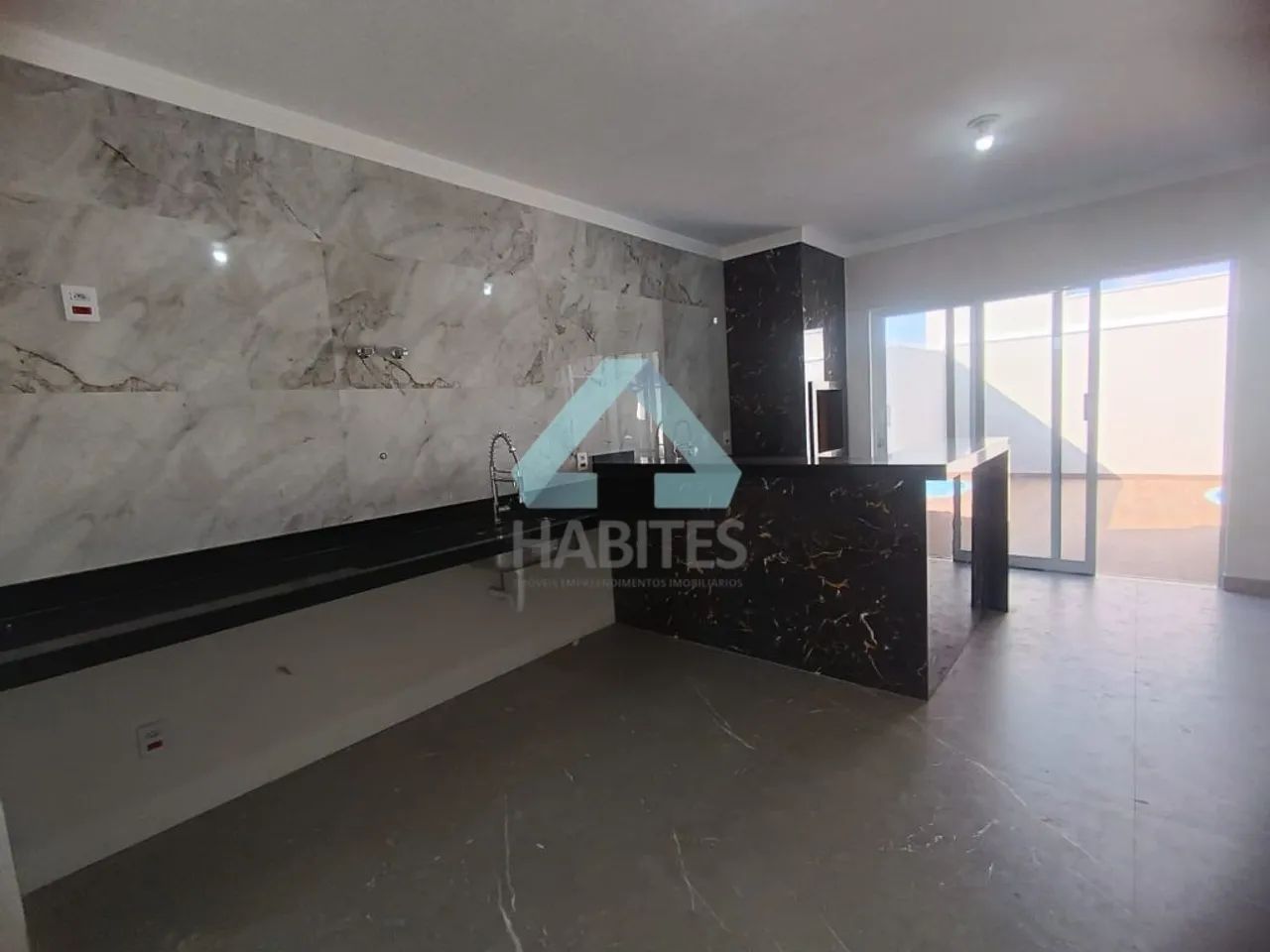 Altos do Ouro Verde !! 3 quartos sendo 1 suíte com closet e Piscina - Foto 3