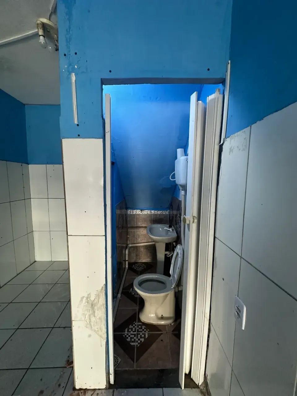 Casa à venda no centro com ponto comercial - Foto 4