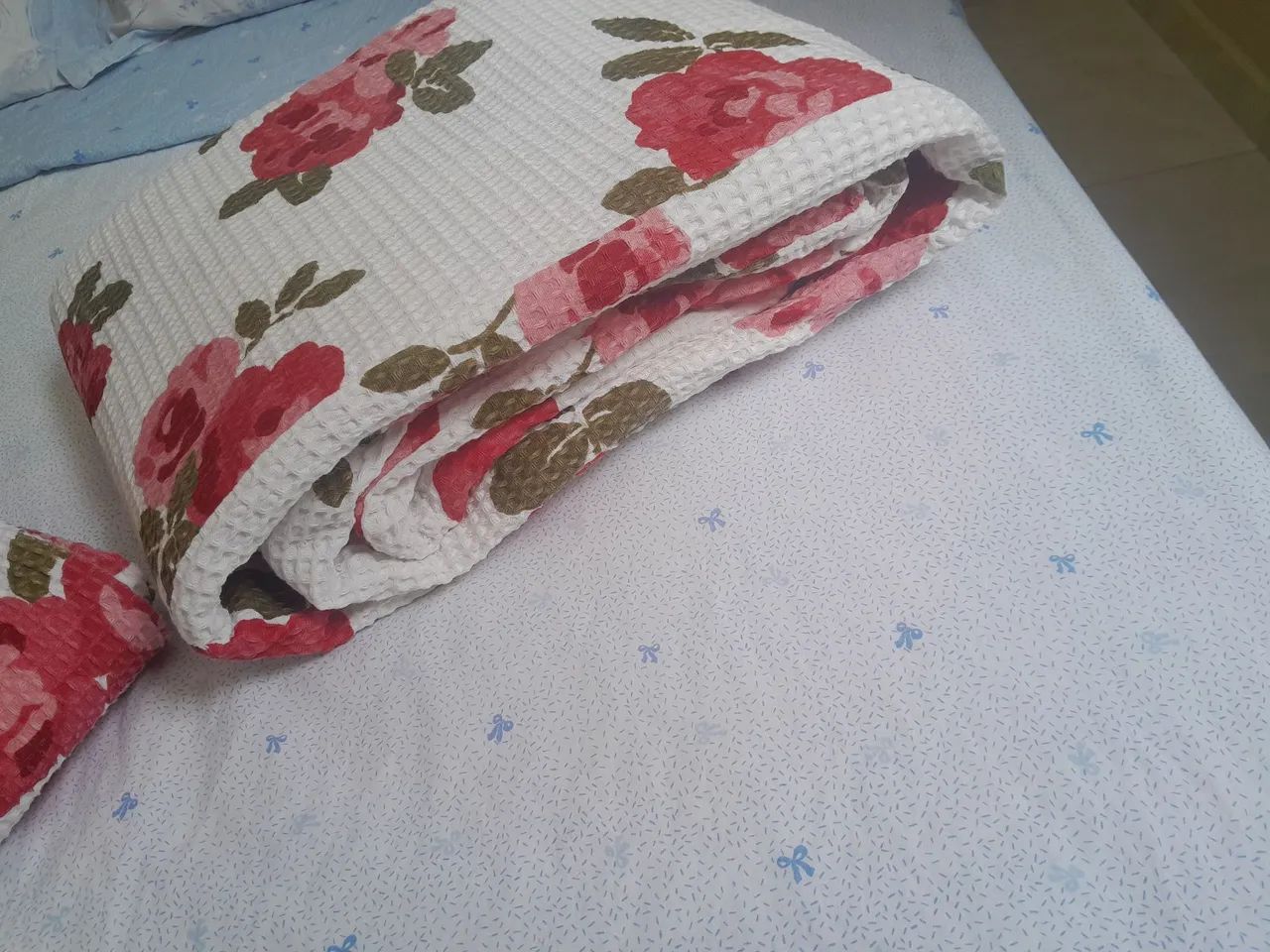 Colcha de cama material Piquet - Foto 3