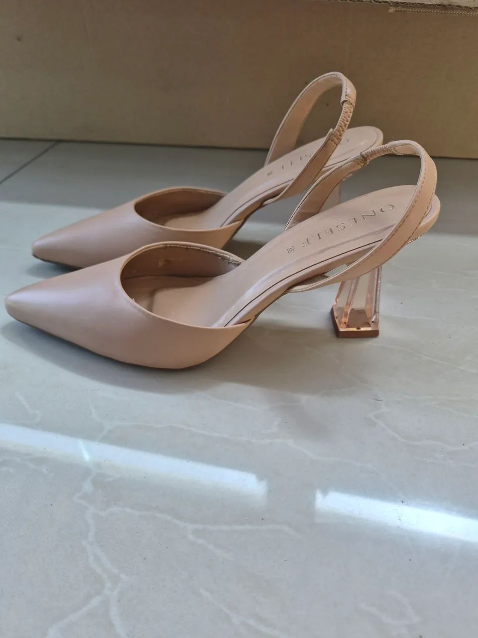 Scarpin Nude