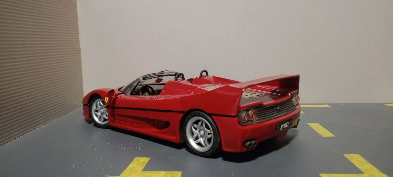 Ferrari F50 Maisto  - Foto 5