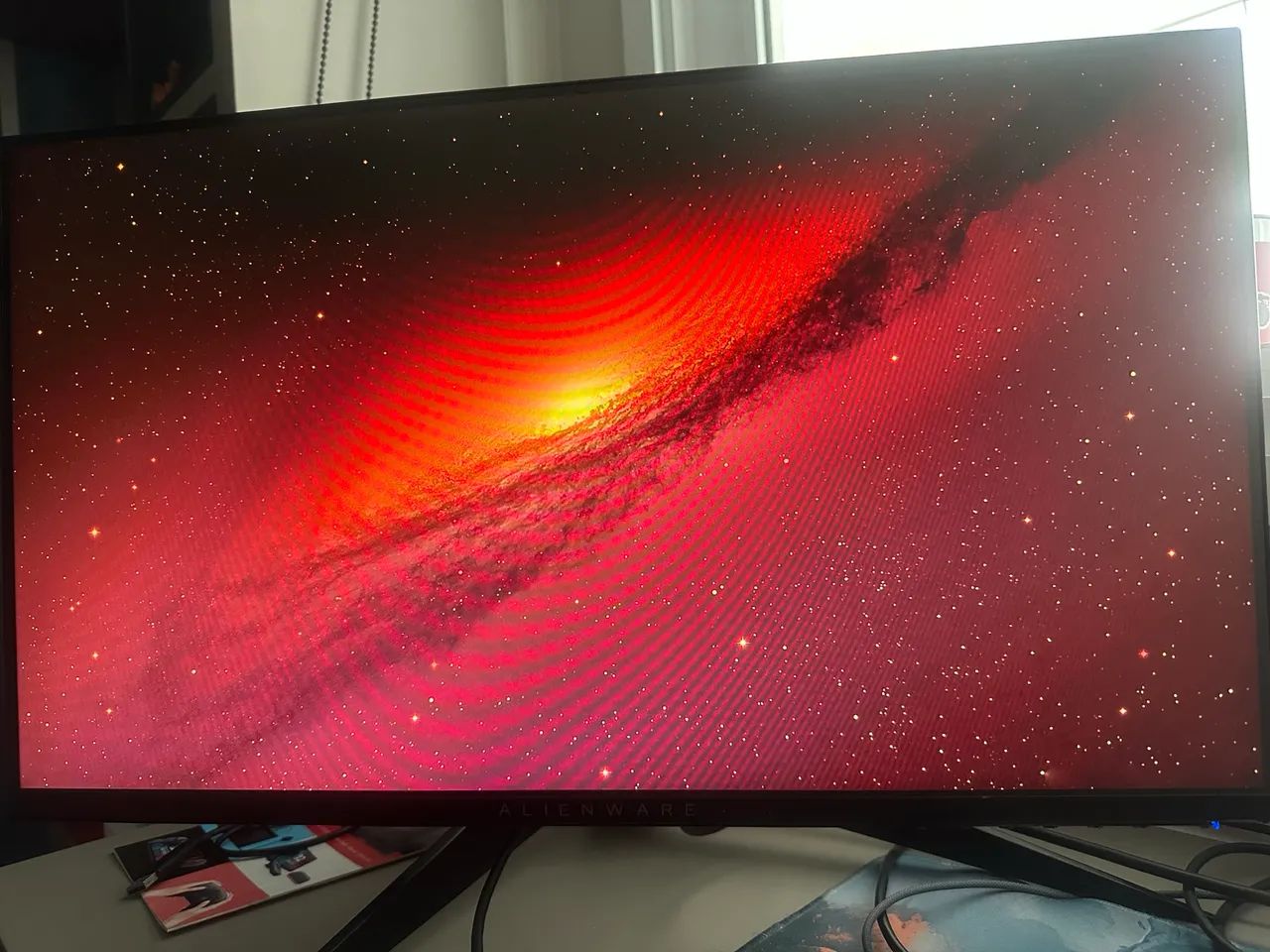 Monitor Alienware 240hz AW2518HF