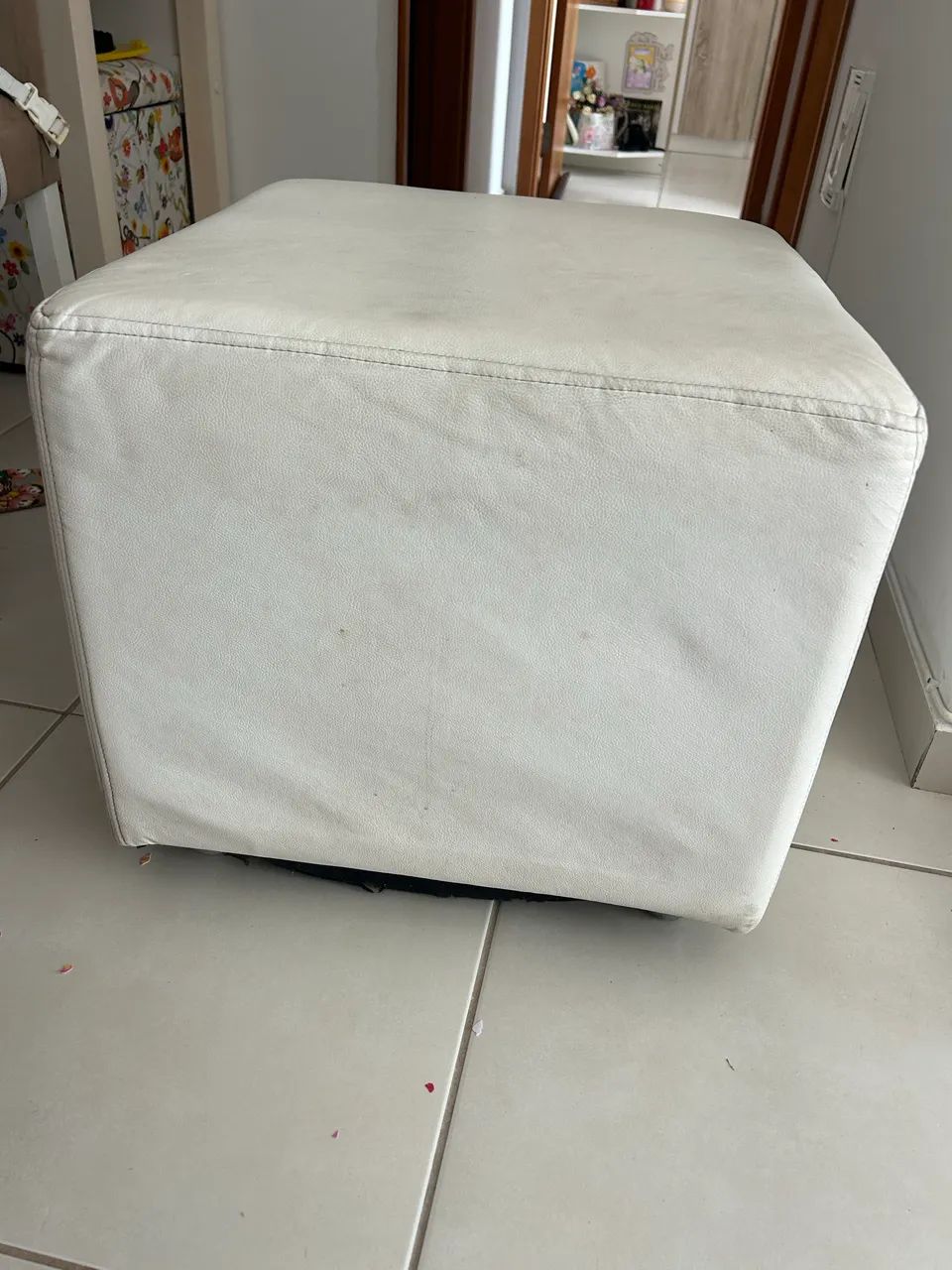 Puff branco 50x50 - corino  - Foto 3