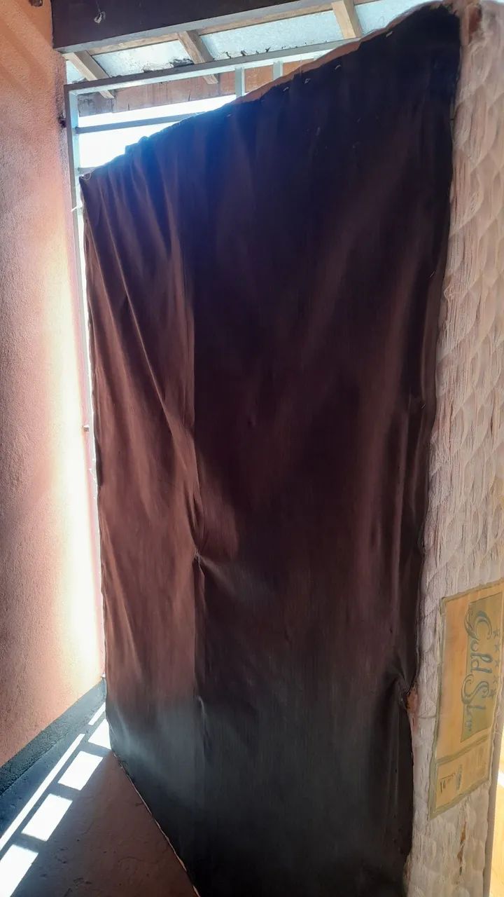 Cama de casal com mola ensacada com pezinho - Foto 3