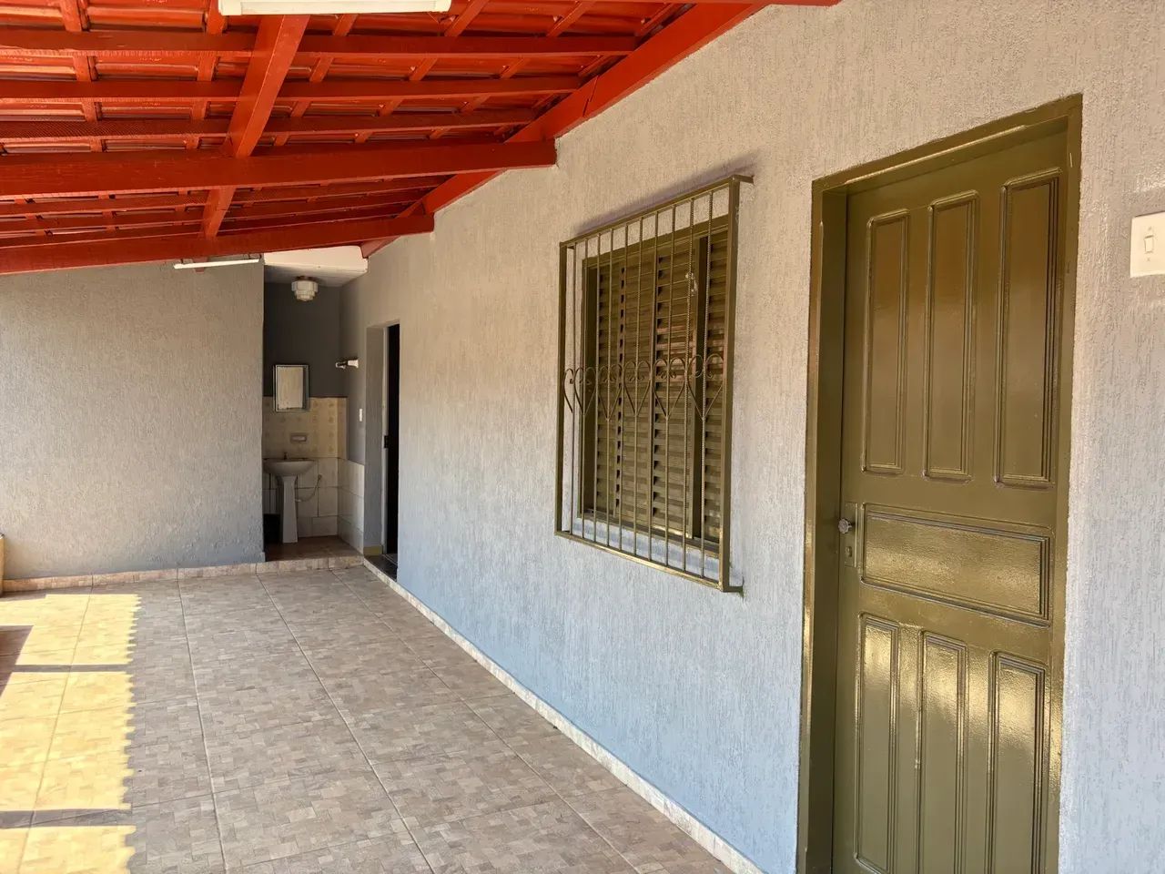 CASA EM ARUANÃ-GO / 03 QTS - Lote: 454m2 - Foto 5