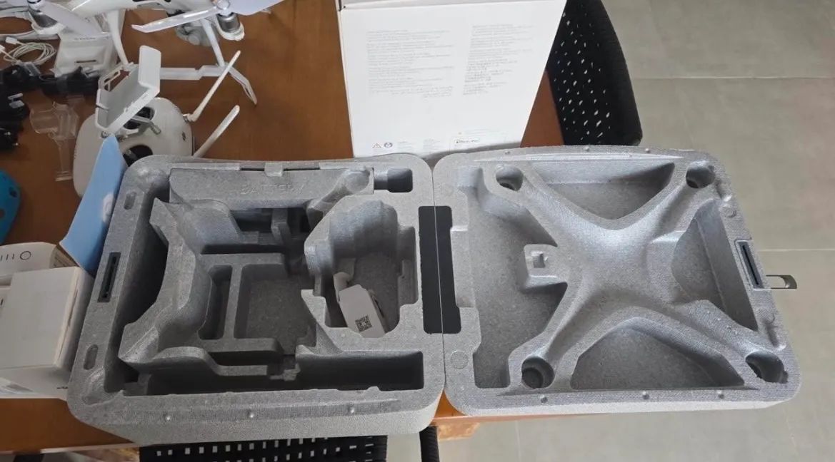 Drone DJI Phanton 4 PRO V2.0 - Foto 3