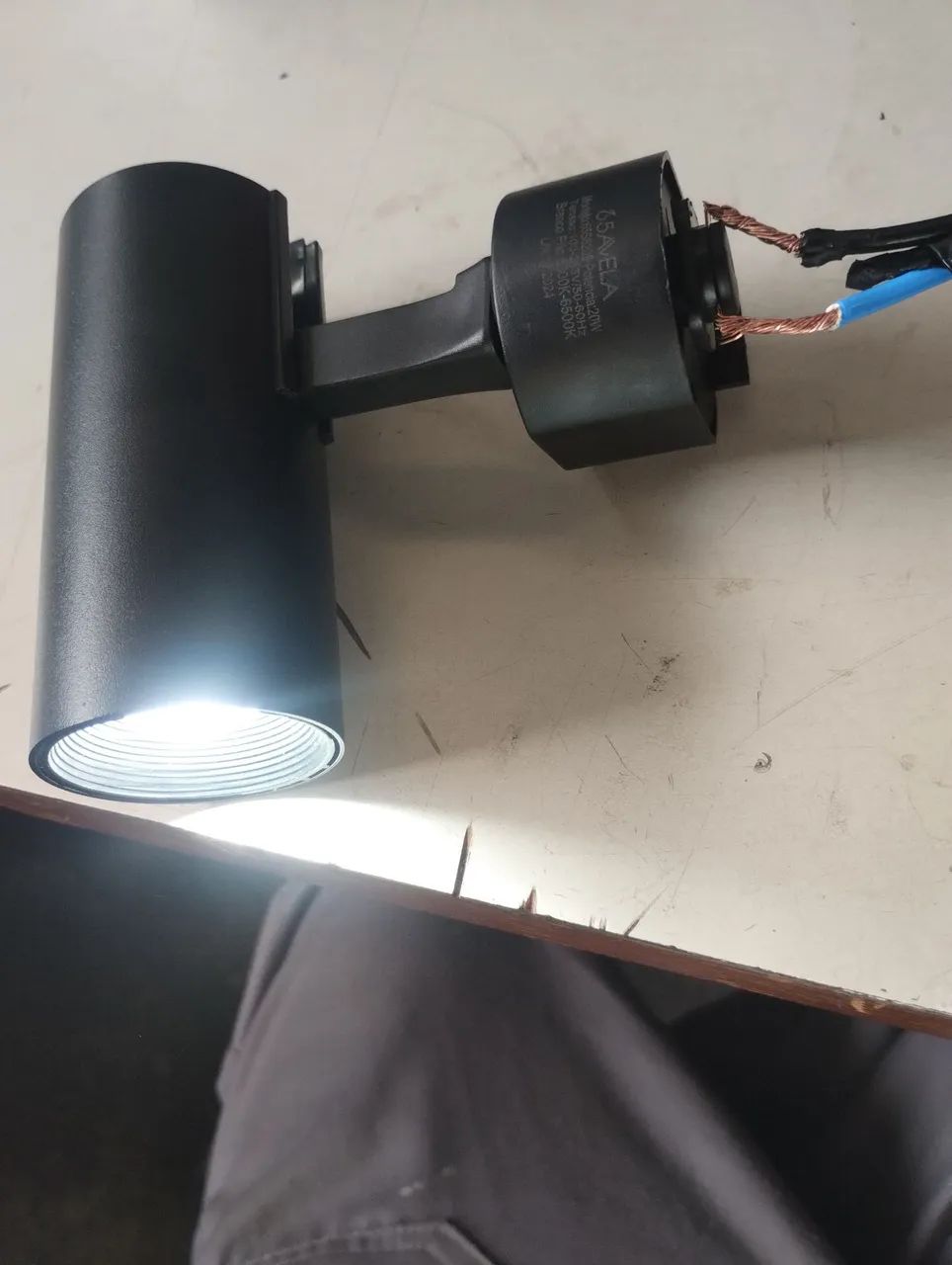 Spot LED de trilho - Foto 3