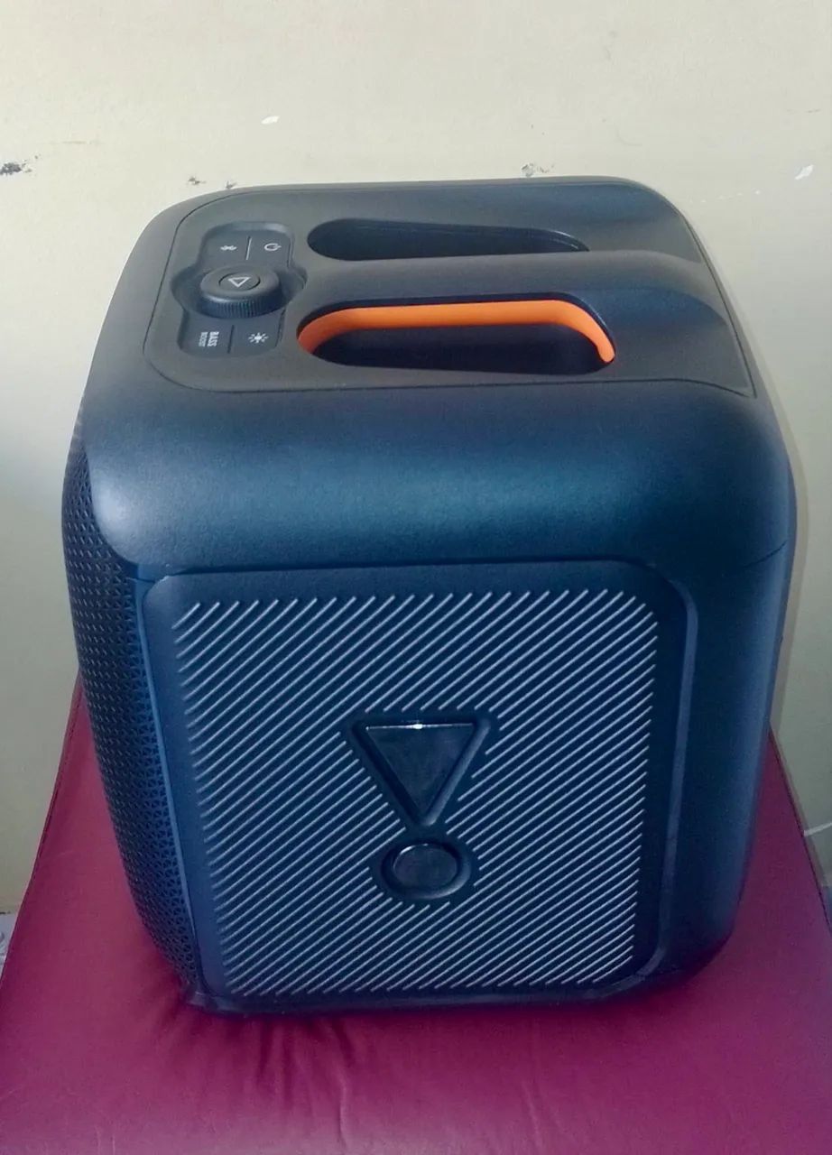 Caixa de Som JBL Partybox Encore Essential com Show de Luzes - Foto 2