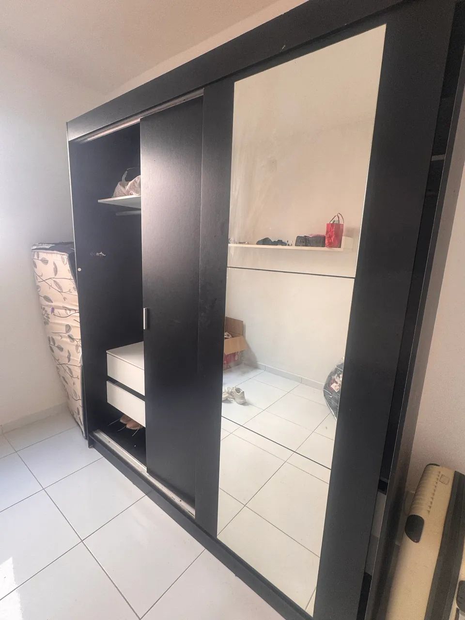 Vendo guarda roupa 