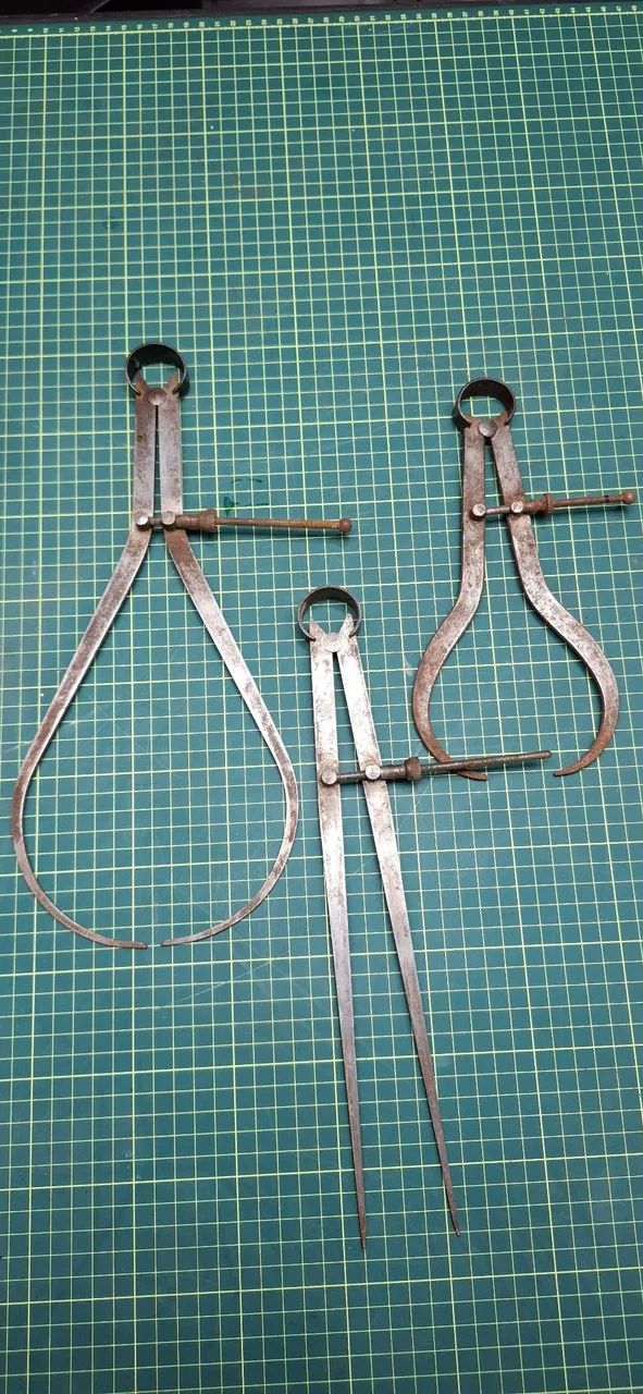 COMPASSOS CARPINTARIA E TORNEAMENTO - ANTIQUES