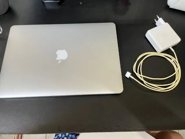 MacBook Pro Retina 15" Modelo A1398 - Foto 3