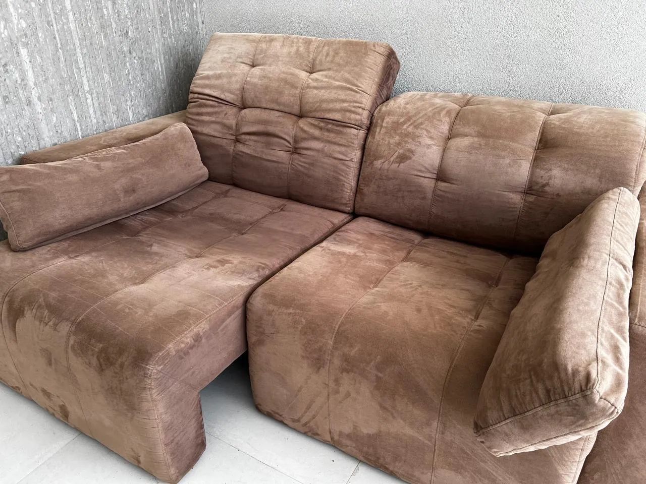Reclining Sofa with Tilting Function439340742498078721