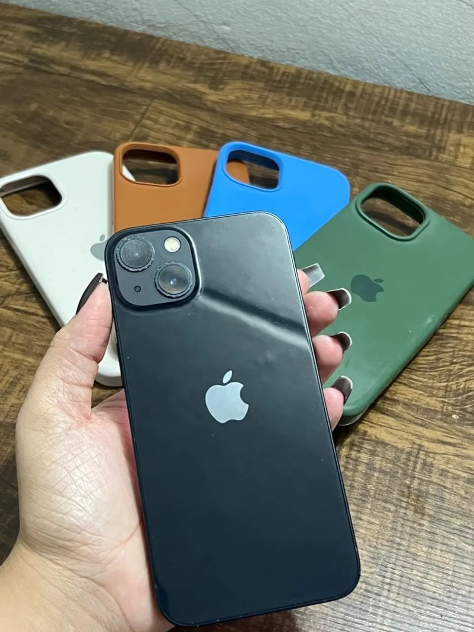 iPhone 13