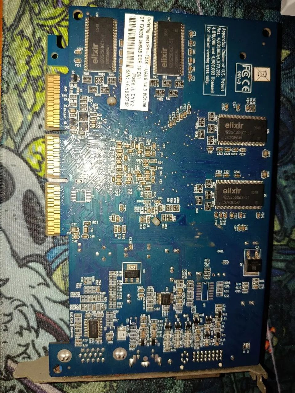 Placa de vídeo NVidia GF FX 5200 256MB - Foto 2