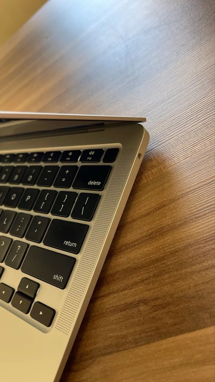 MacBook Air M1 2020 - Foto 4