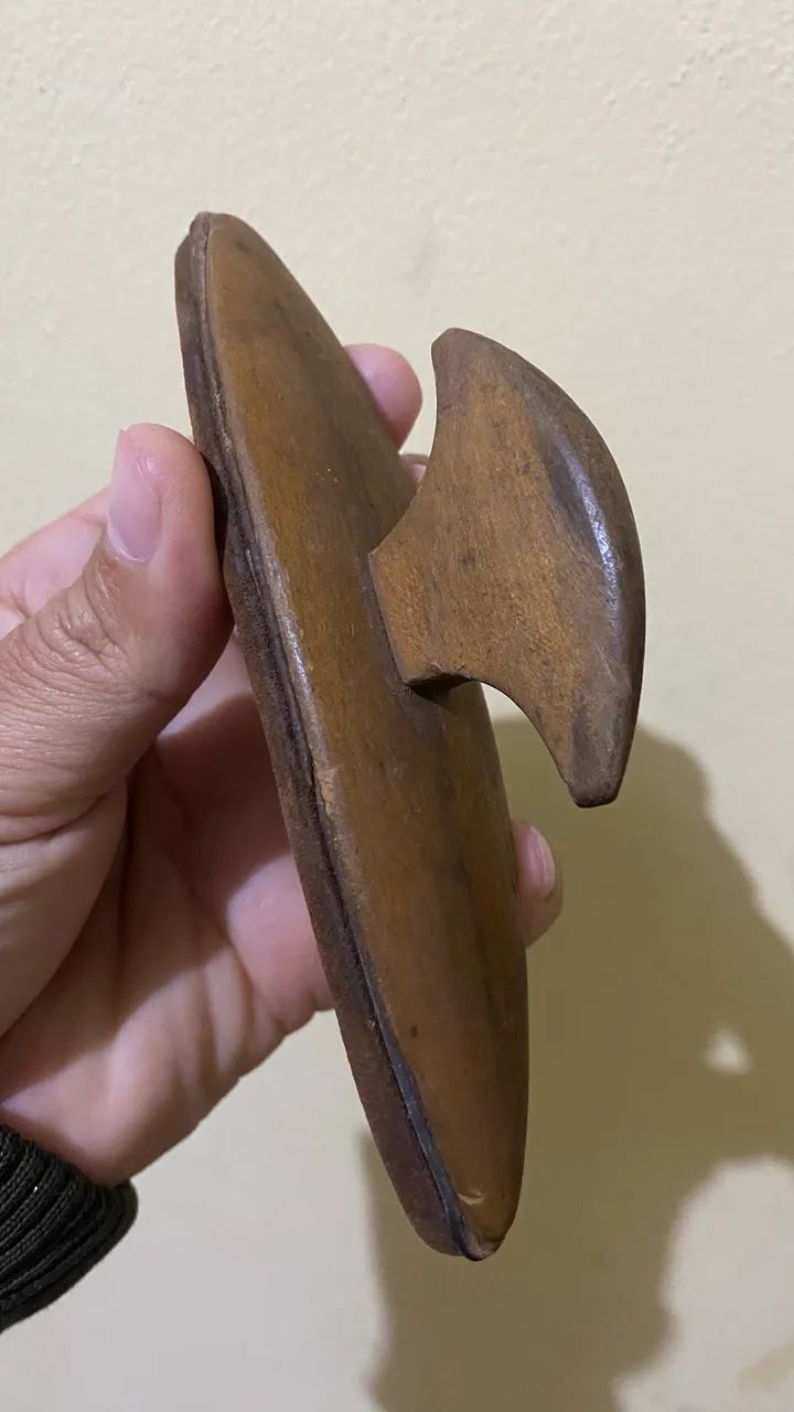 Polidor de unhas antigo