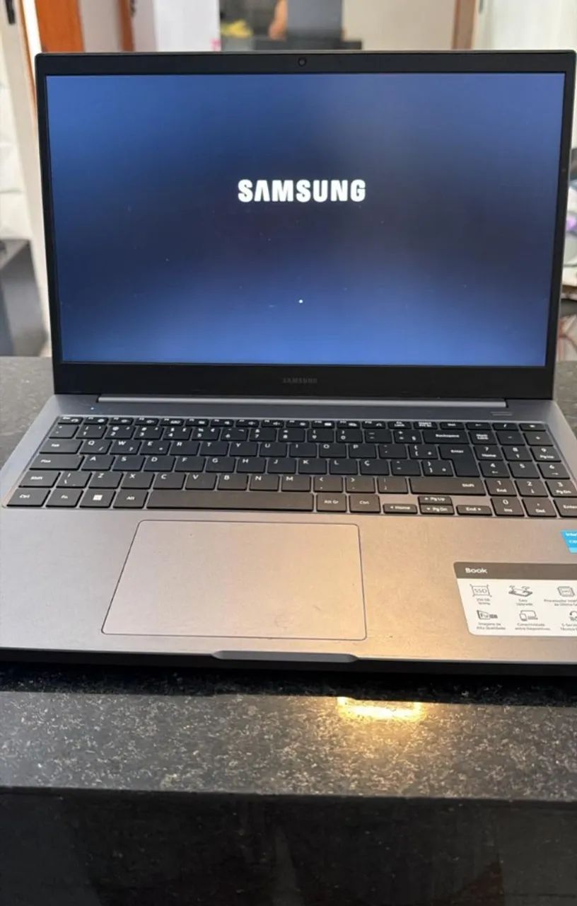 Notebook Samsung Book 550XDA