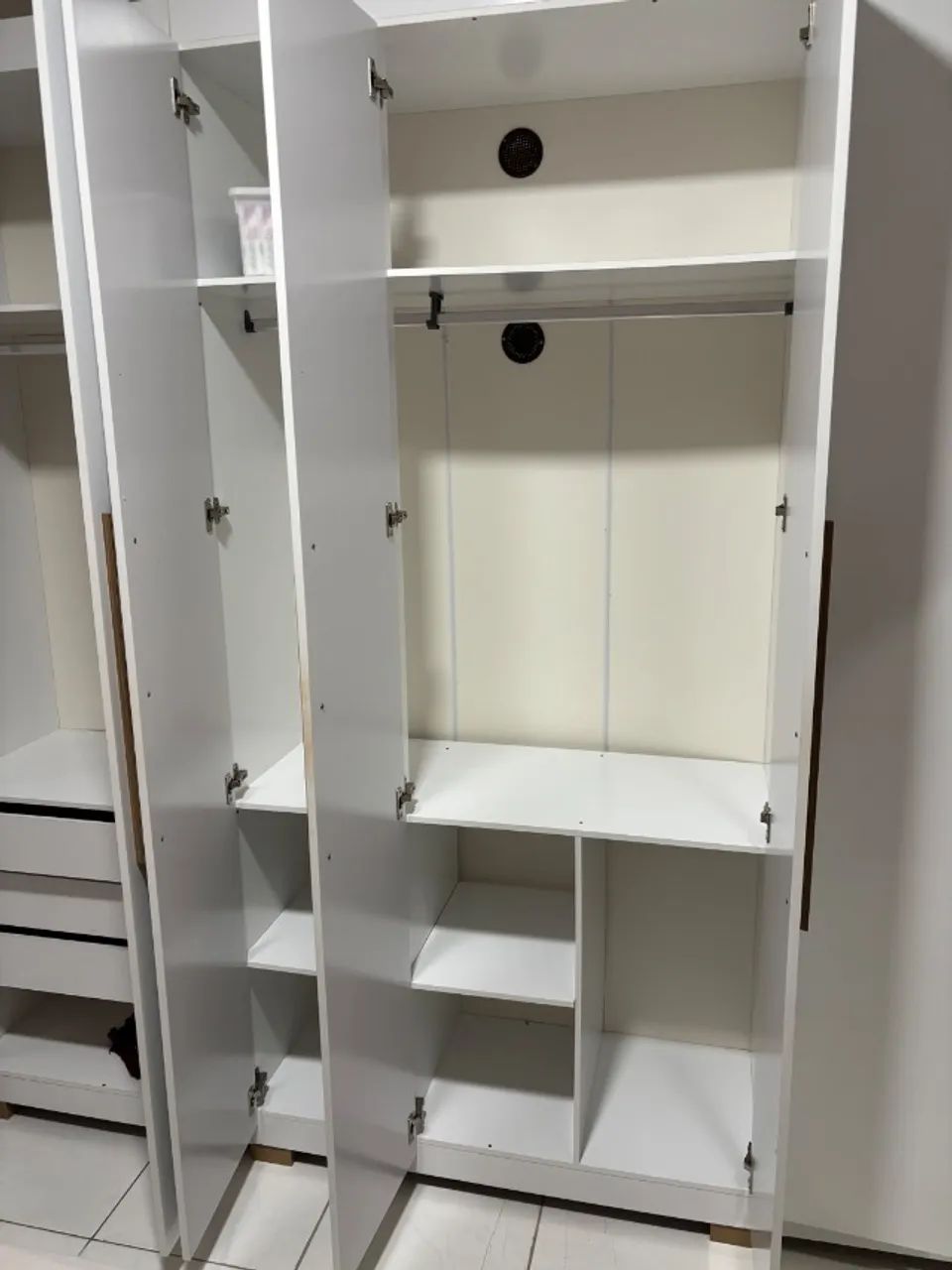Guarda-Roupa Casal Branco - Foto 2