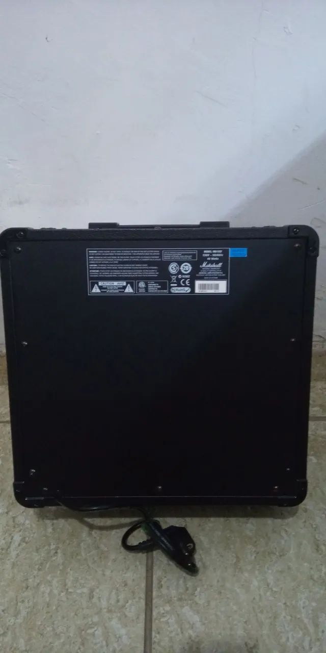 Amplificador Marshall MG15 - Foto 2