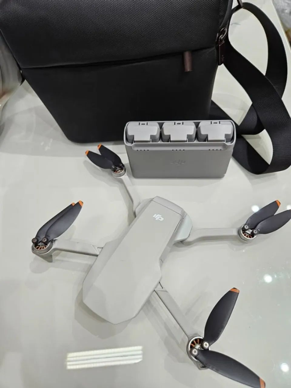 Drone DJI Mini 2 Fly More Combo Usado - Foto 3