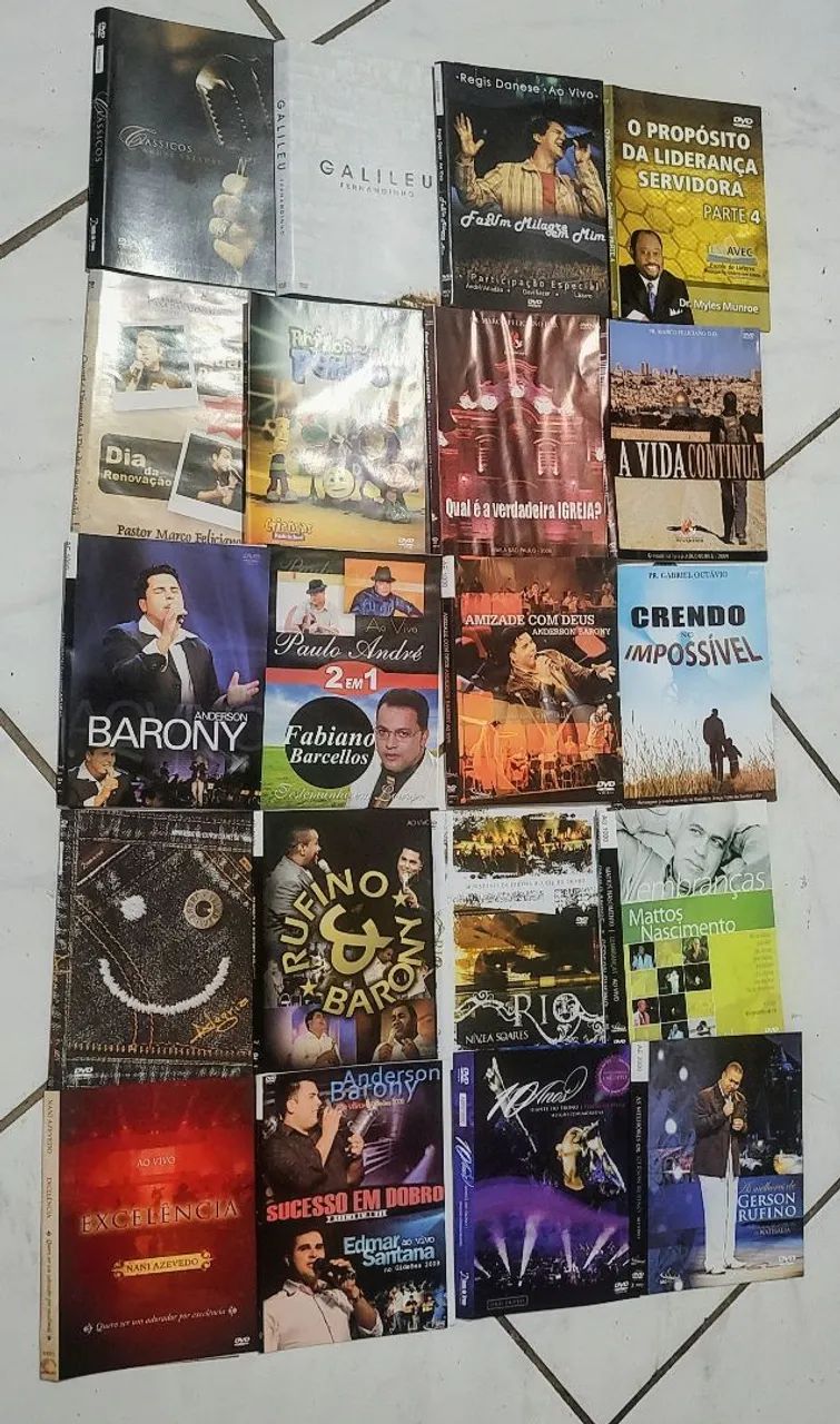 DVDs novos, sem os Box 500 un 