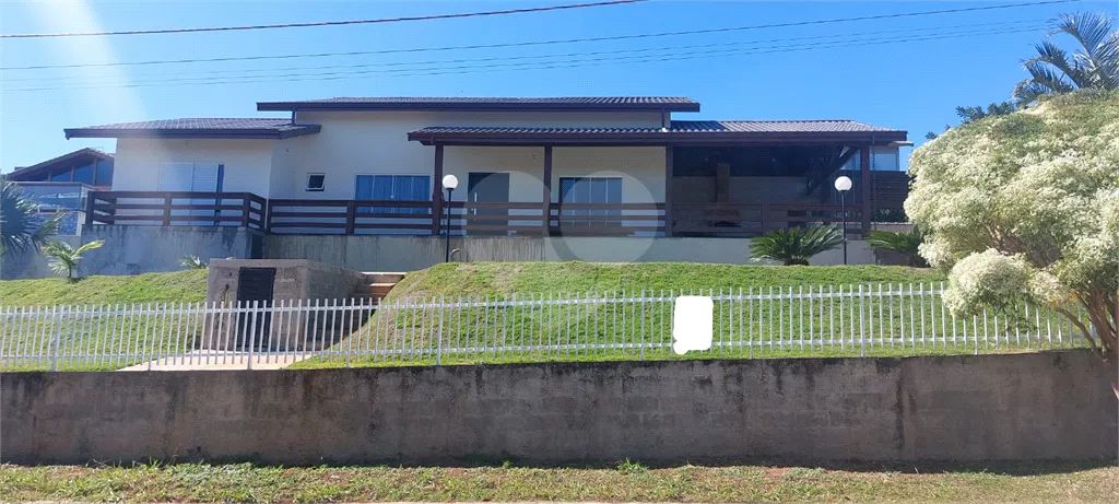 Condomínio com 3 quartos à venda em Centro - SP