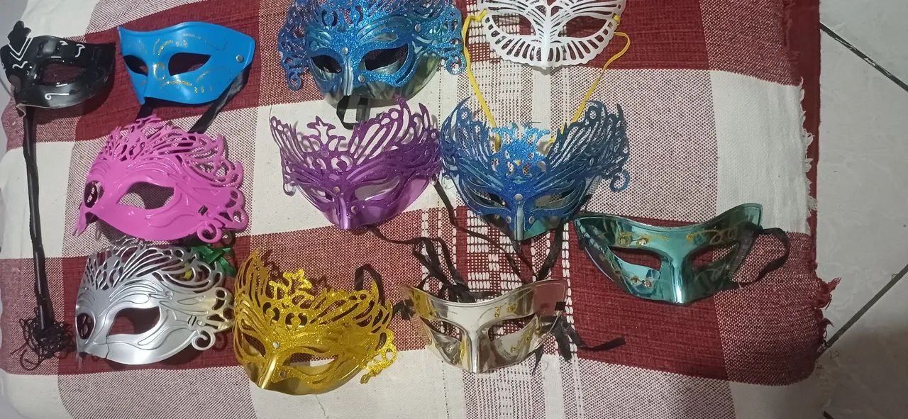 Lote de máscaras de Carnaval  - Foto 4