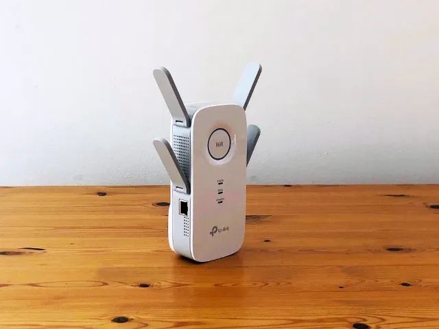 Extensor Wi-Fi TP-Link RE650 v1.0 AC2600 para ampliar sinal Lacrado