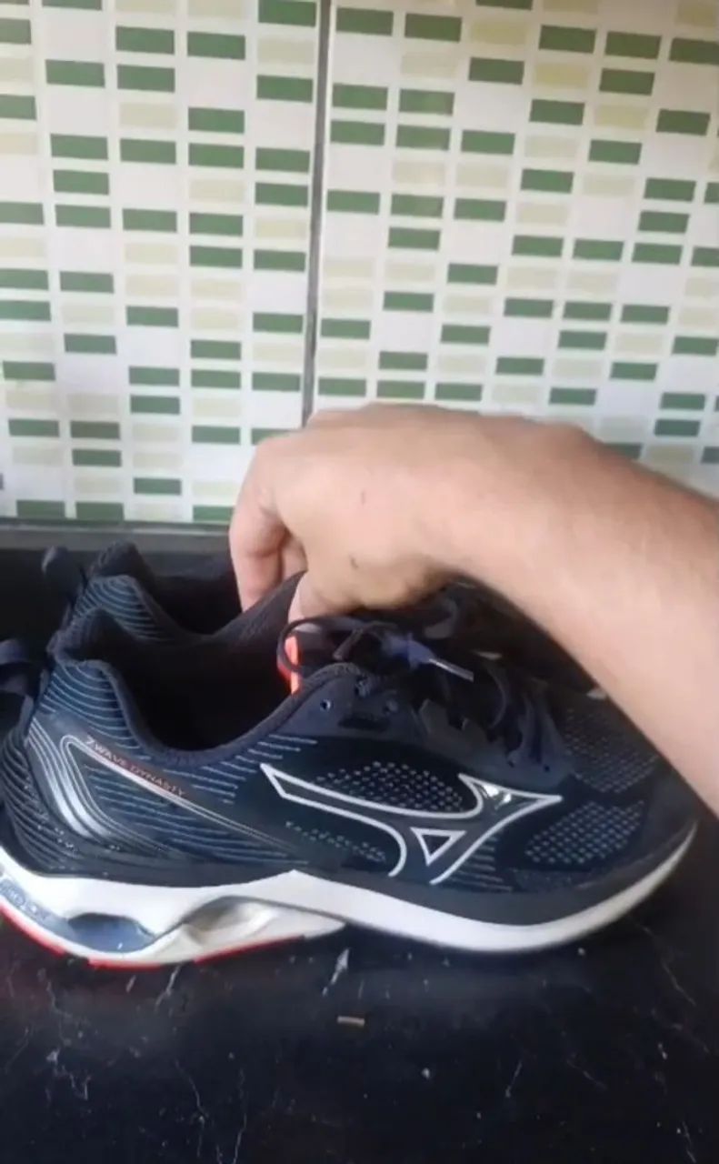 Tenis Original - Mizuno Wave Dynasty 7