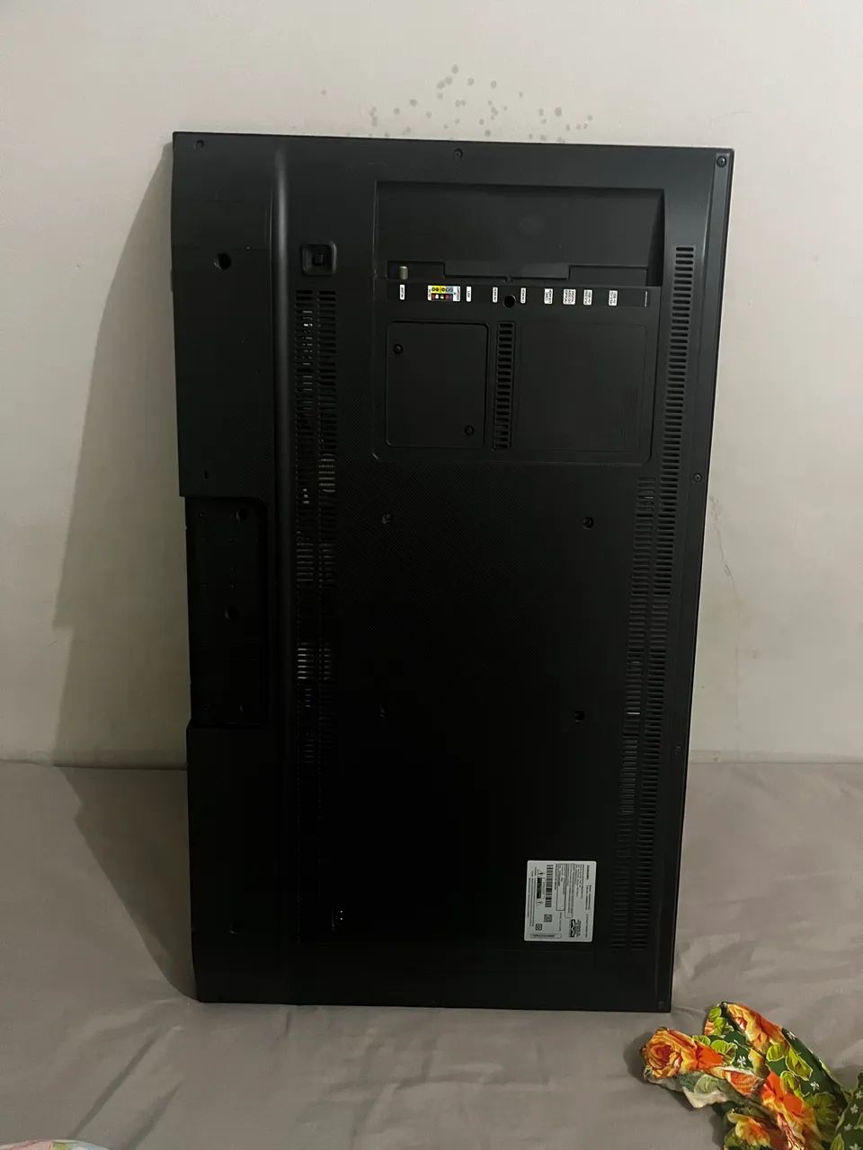 Tv Samsung 43 polegadas, tela está quebrada somente para retirada de peças !  - Foto 2