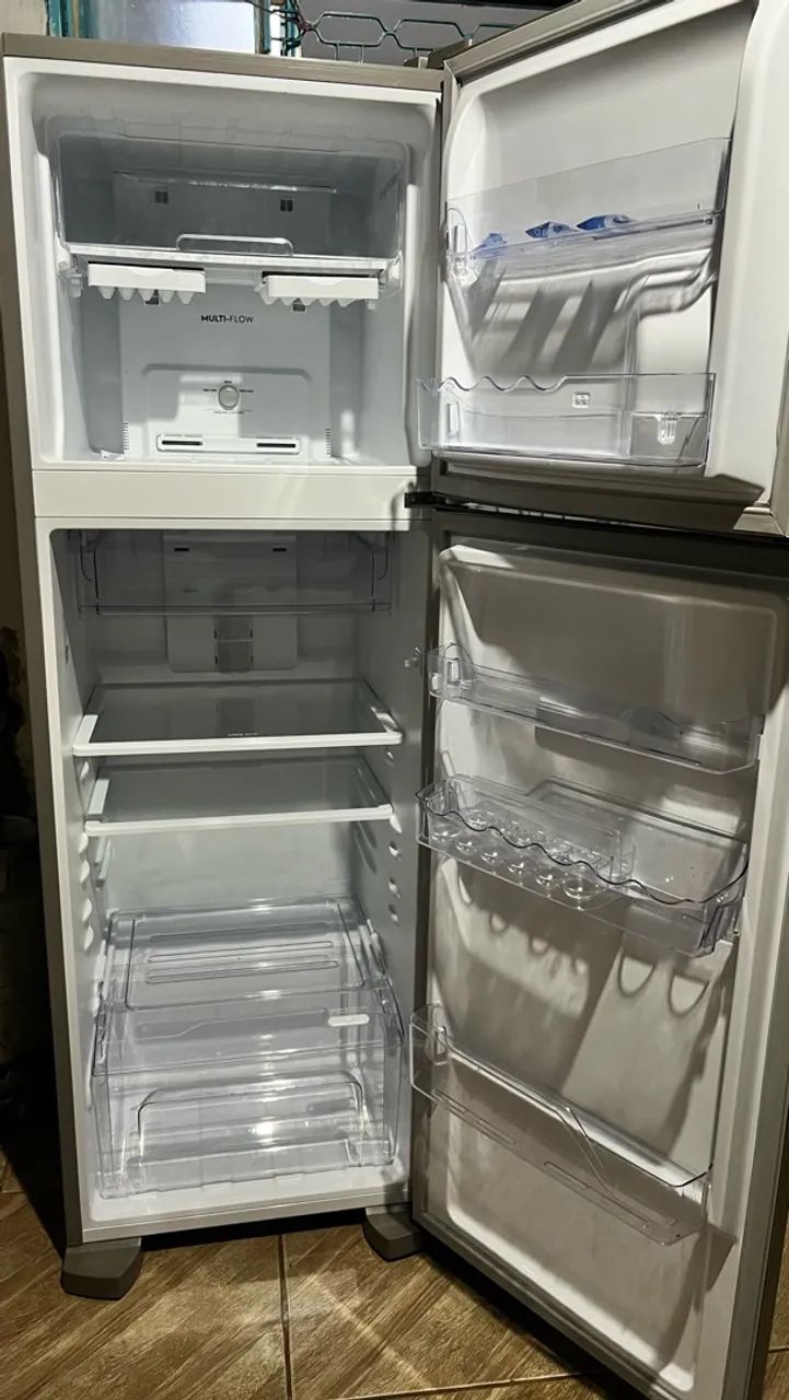 Geladeira inox 