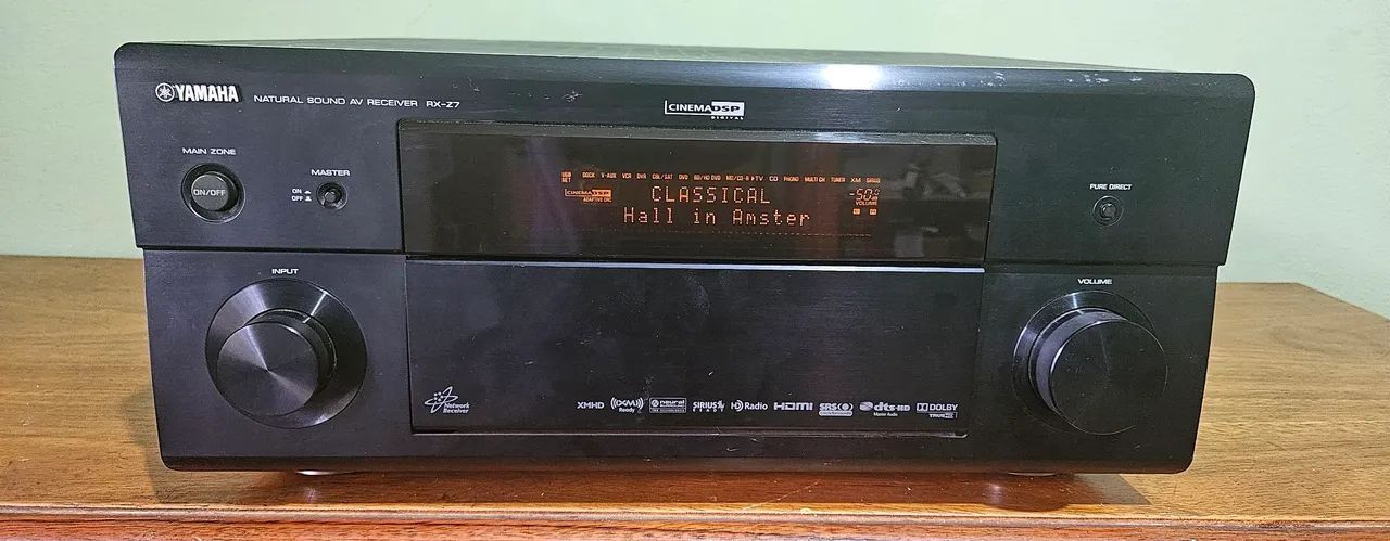 Receiver Yamaha RX-Z7 