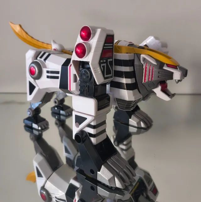 Bandai Power Rangers Legacy - Dx White Tigerzord, Megazord do