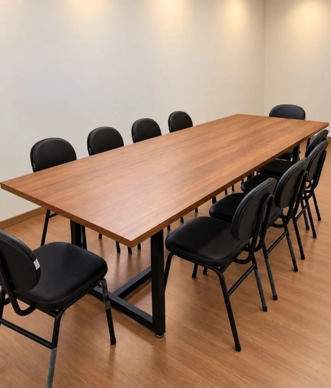 Mesa de reuniões 
