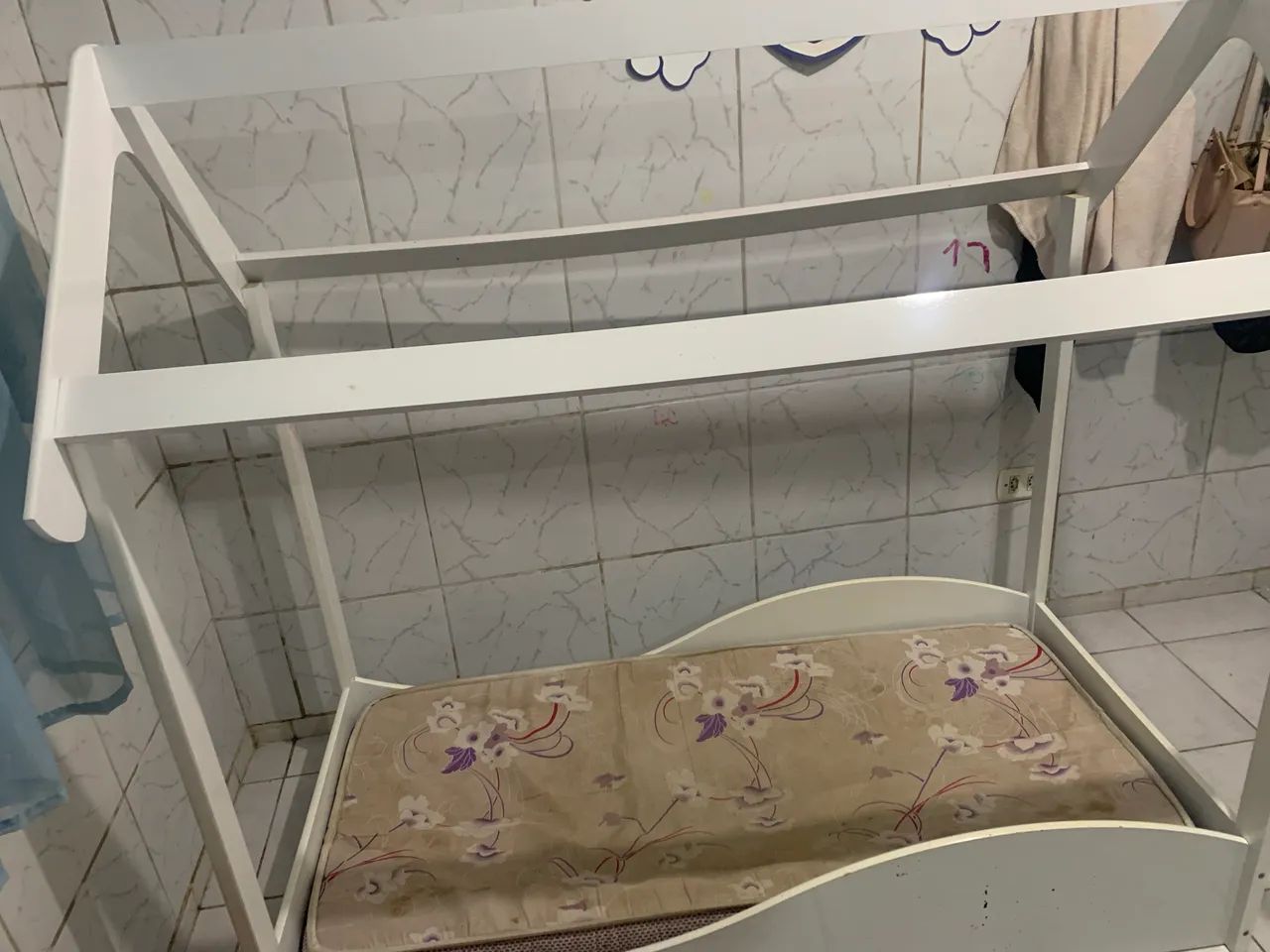 Cama montessoriana 482678318920509443