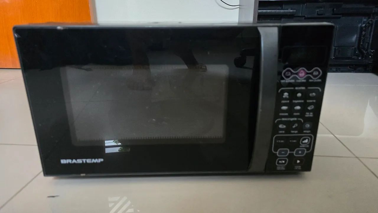 Micro-ondas brastemp 20L