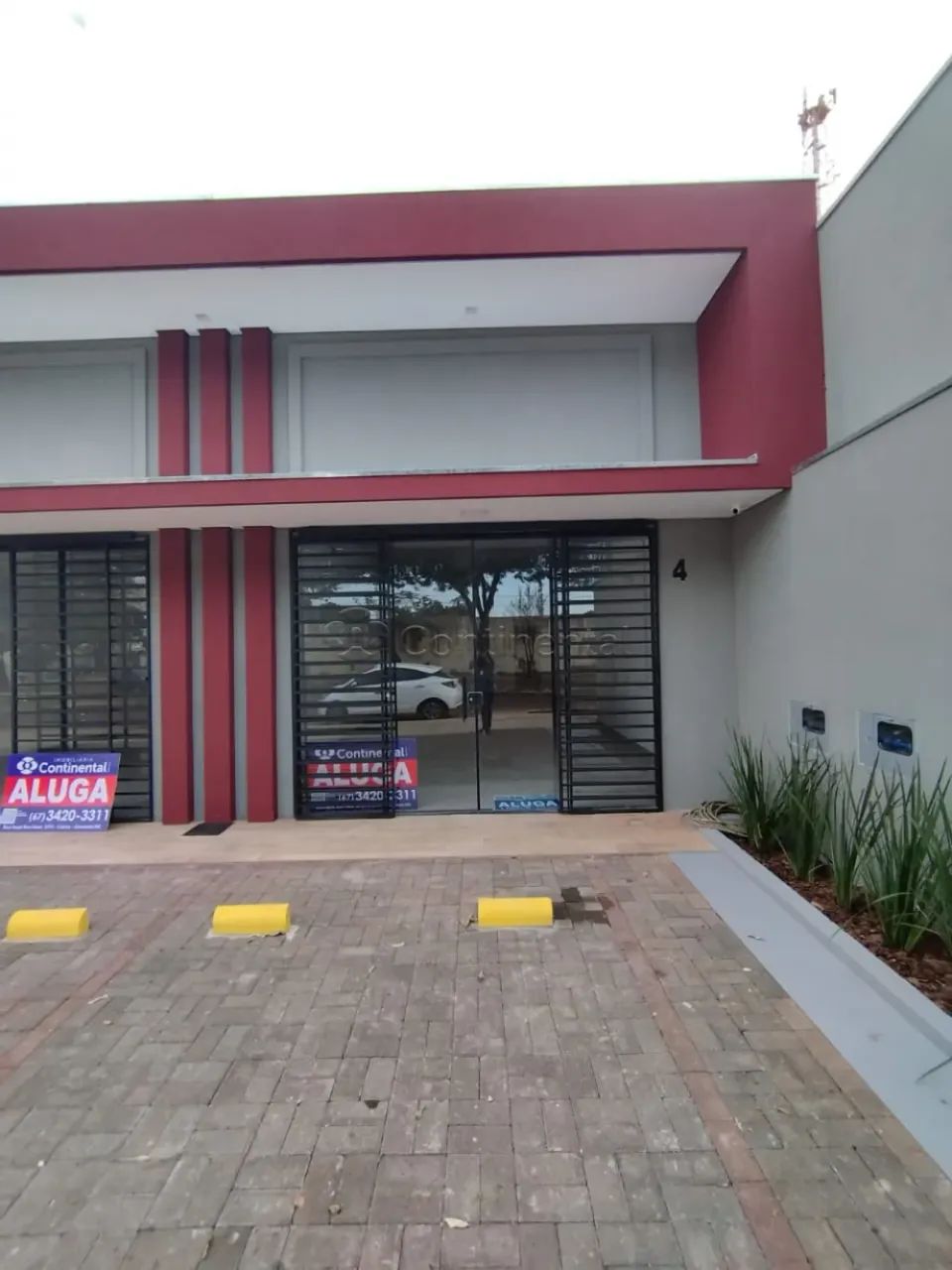 Sala Comercial em Dourados-MS.