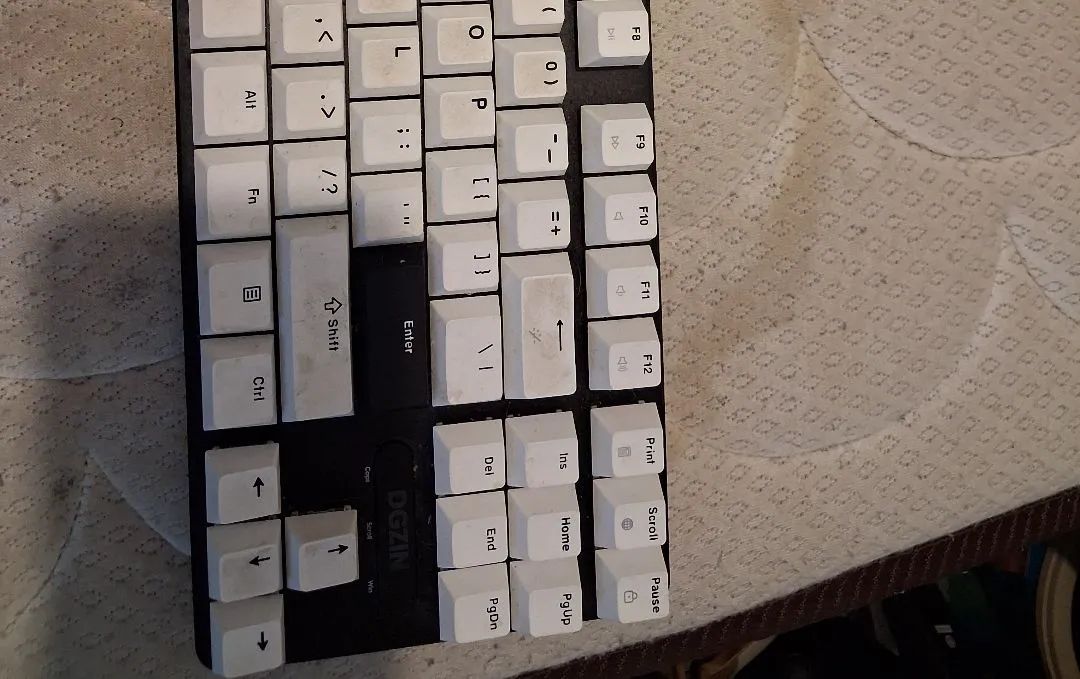 Fone e teclado razer - Foto 3