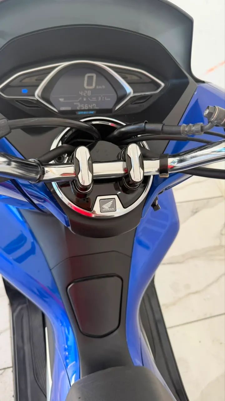 Vendo  pcx 2022 - Foto 3