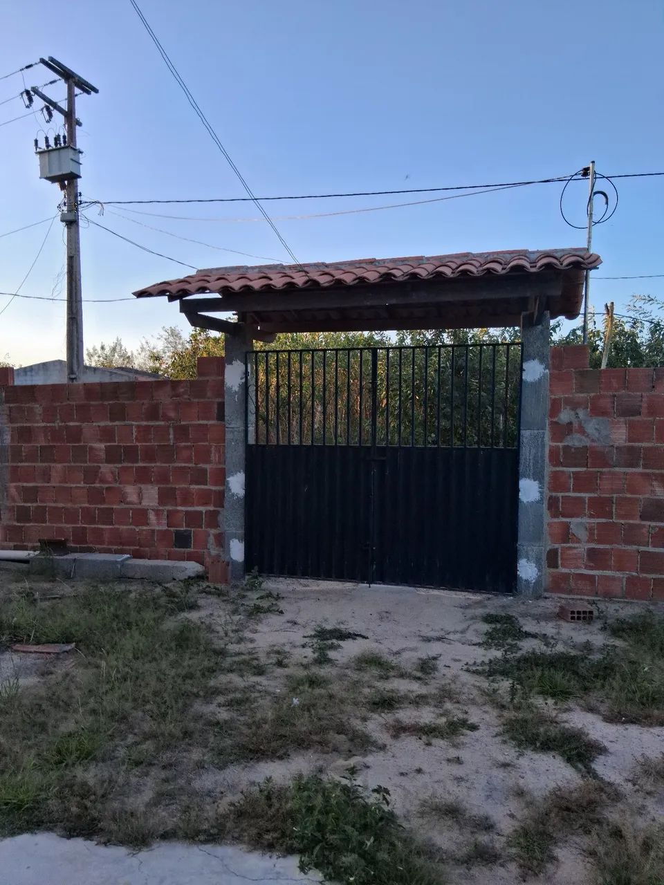 Vendo Casa dúplex próximo a área 80 em paraipaba entre o posto sol e o posto mil  - Foto 2