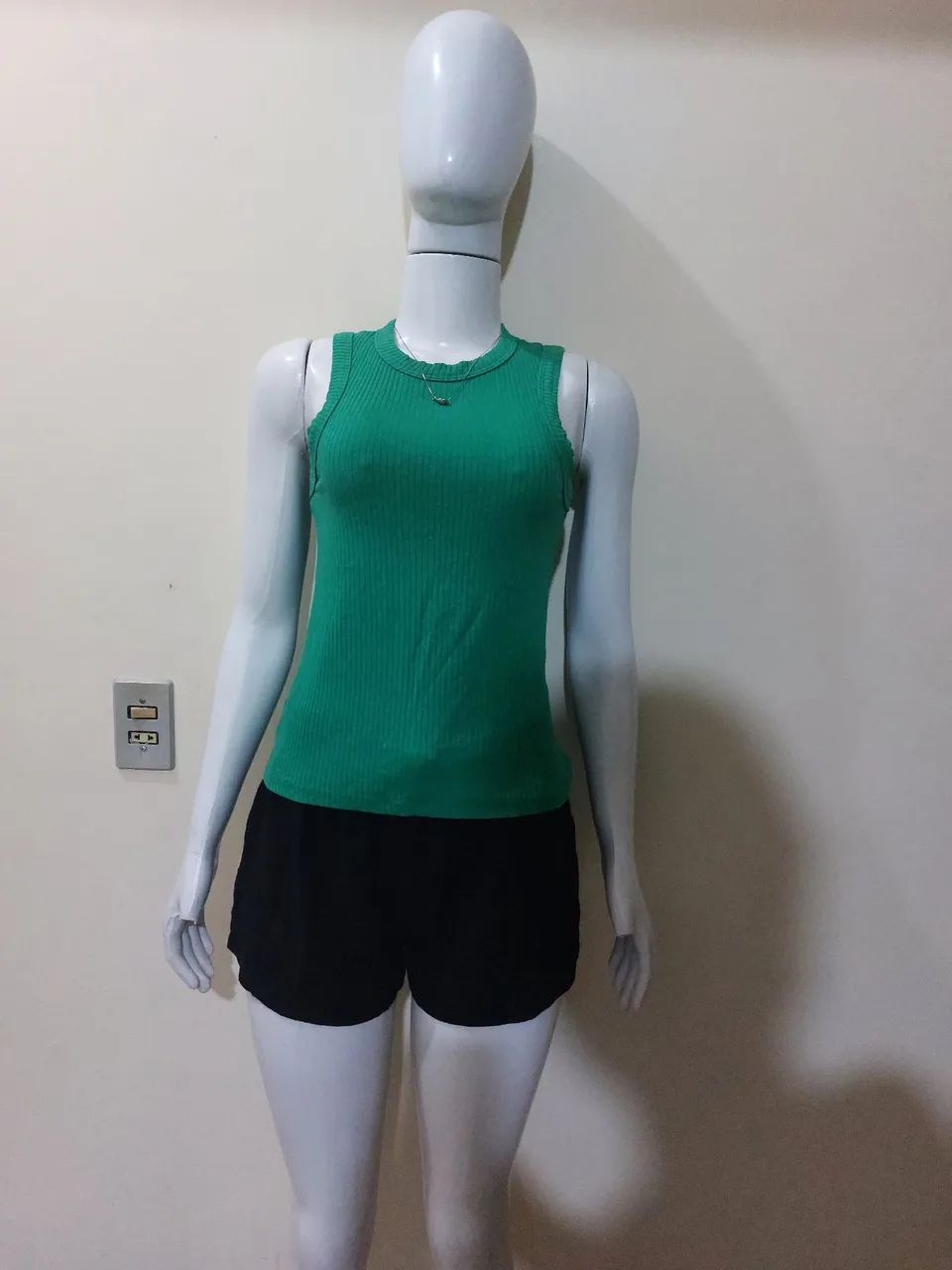 Conjunto Shorts e Blusa 