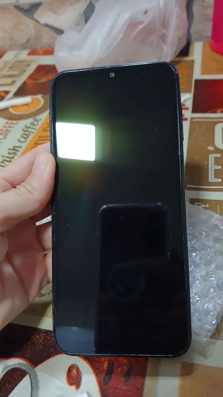 Celular samsung A14 estragado